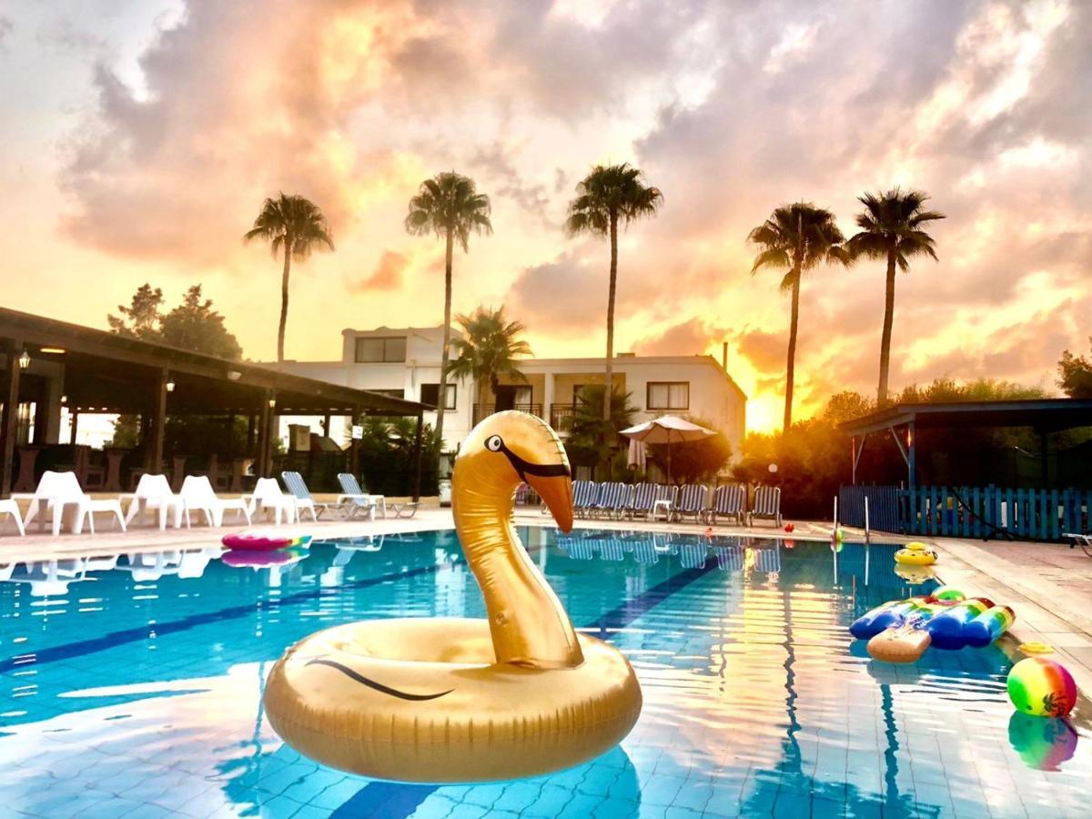 Carina Hotel Apartments Айя Напа Екстериор снимка